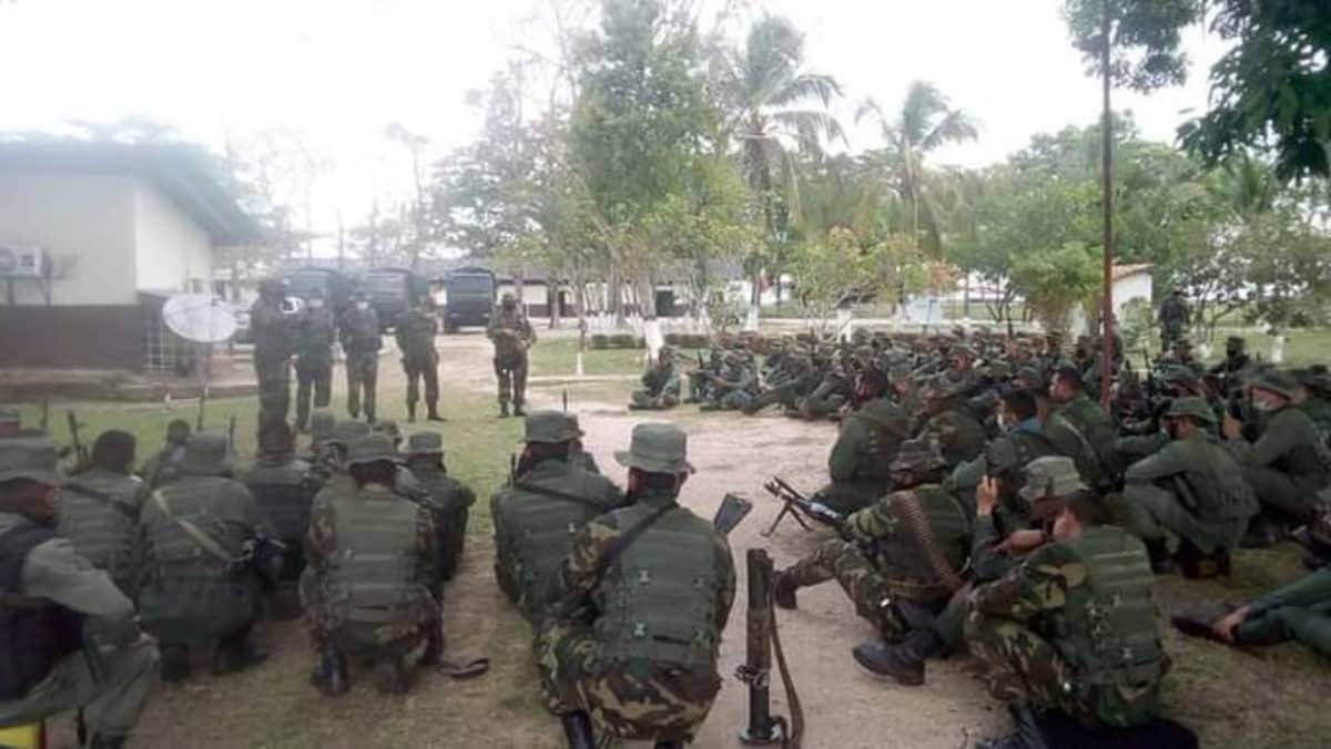 Militares venezolanos terminarán replegándose en Apure, segun analista militar