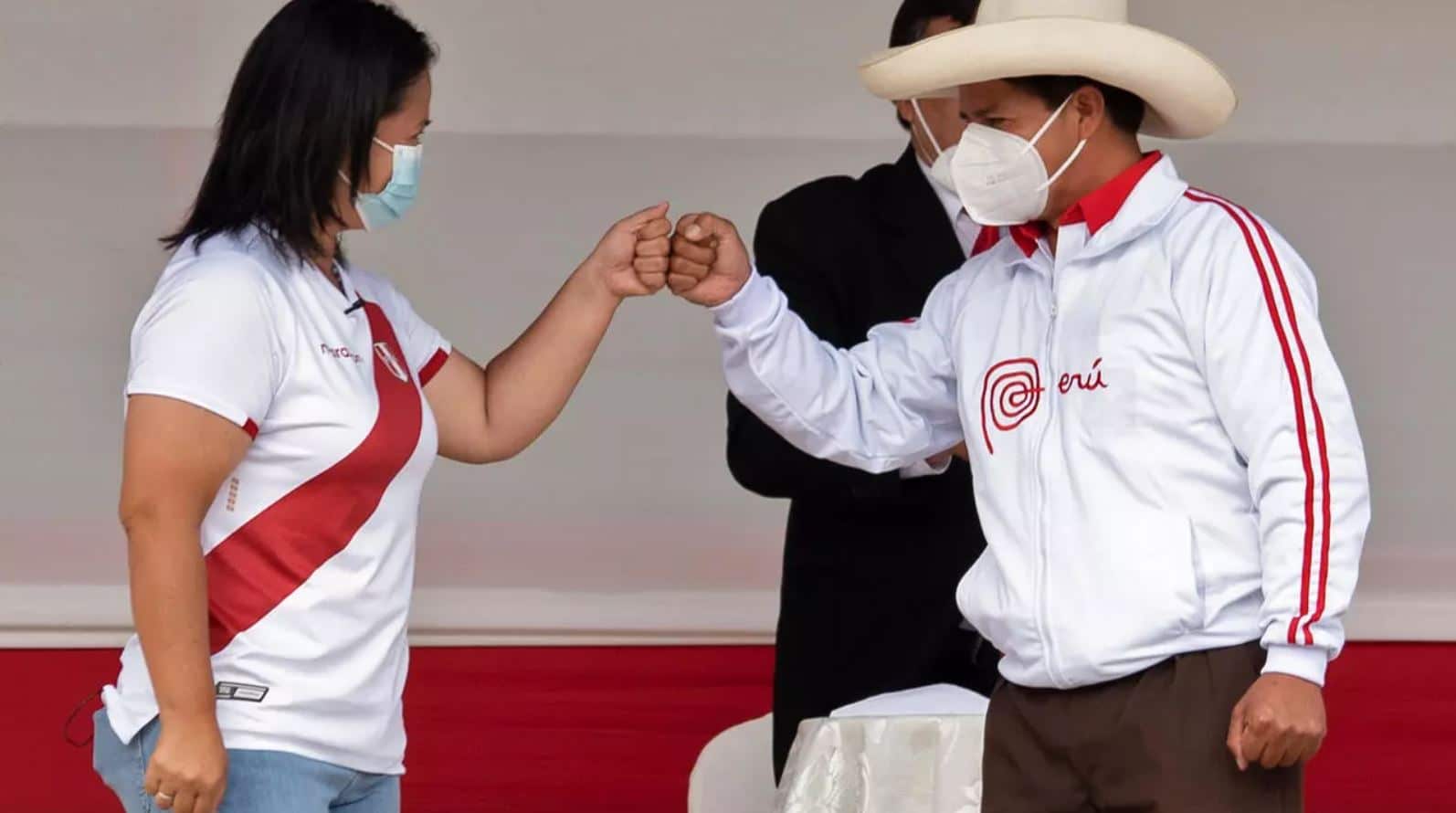 Las promesas de los candidatos presidenciales del Perú para respetar la democracia