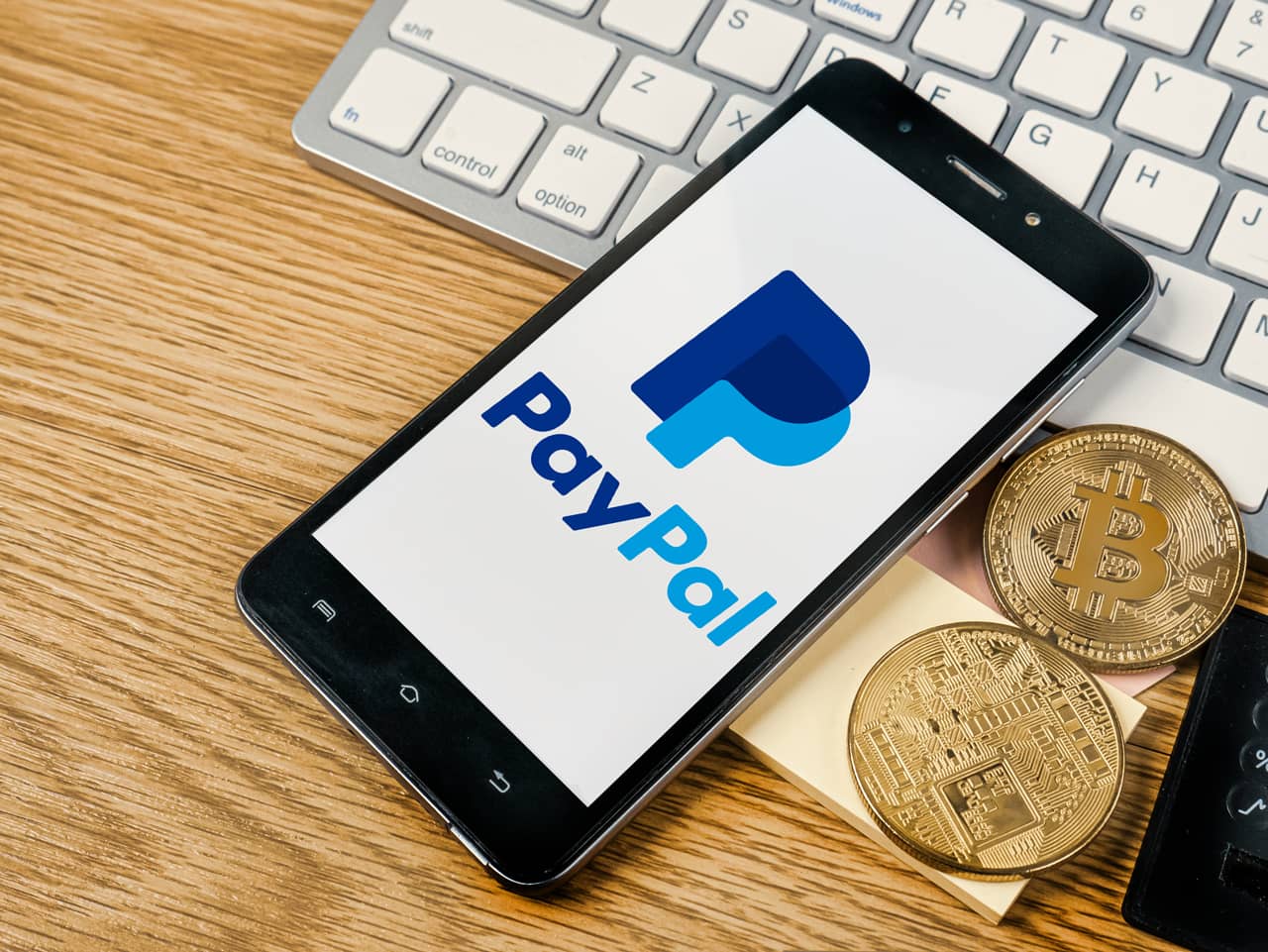 PayPal explora lanzar su propia criptomoneda