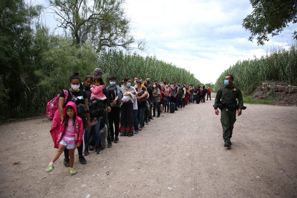 Así es el brutal aumento de los venezolanos que cruzan a EEUU por la frontera de Texas