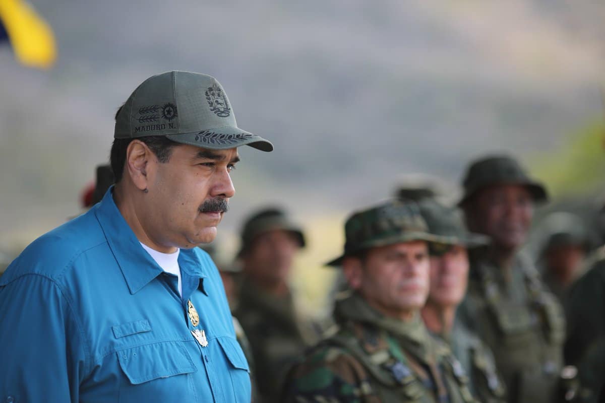 Rebelión militar contra Maduro tras rendición a las FARC en Apure
