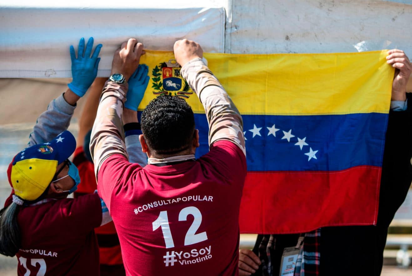 Negociaciones políticas atraen a inversionistas a Venezuela