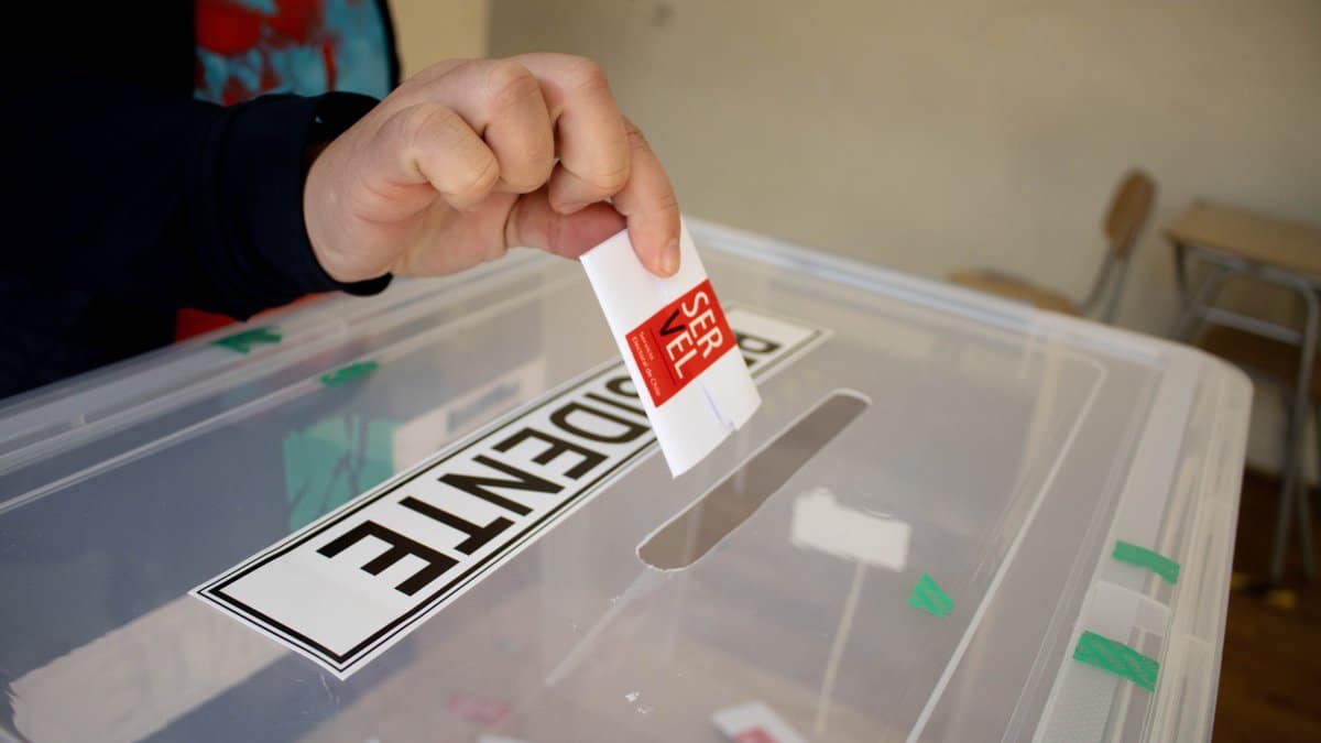 Elecciones en Chile Primarias confirman deriva del país al socialismo