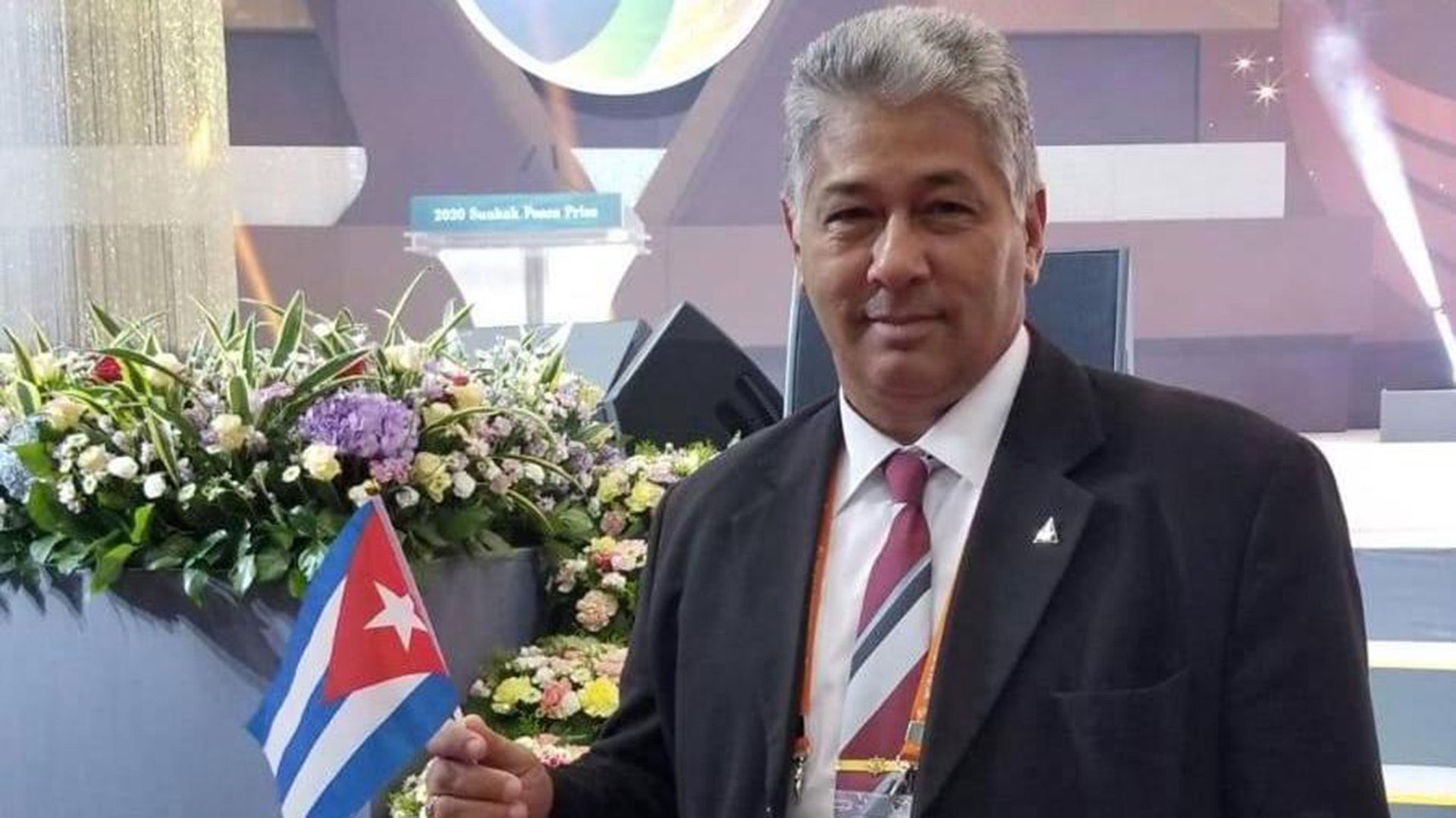 Dictadura castrista persigue e interroga a líder de la masonería cubana