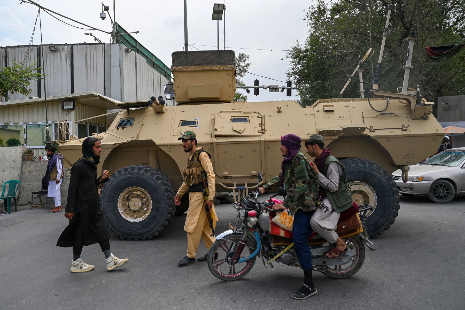 Los talibanes usan una dolorosa fecha en EEUU para lanzar un ultimátum a Biden
