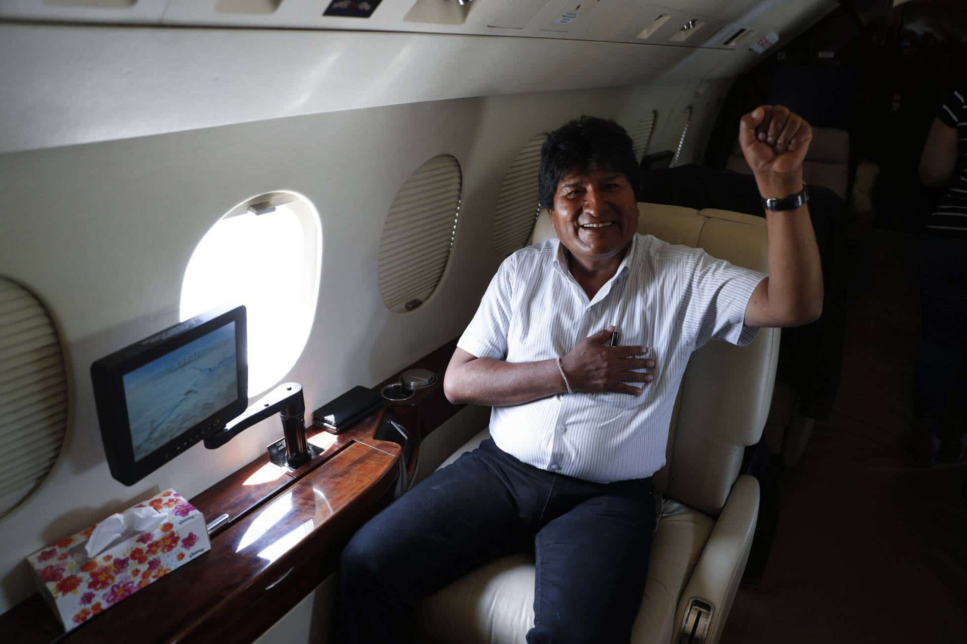 Evo Morales sigue viajando en los aviones sancionados que le presta Maduro