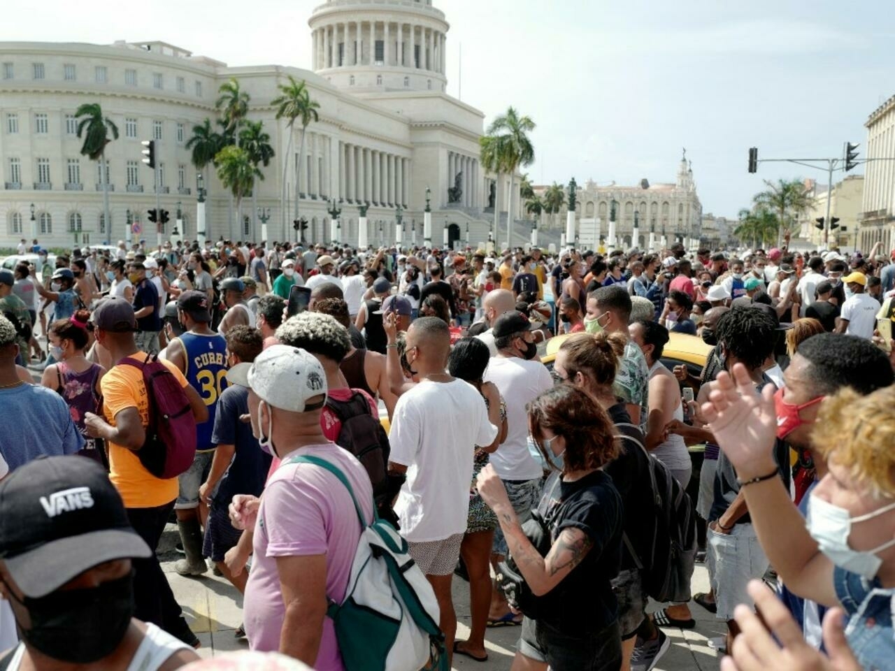 Dictadura cubana prohibe marcha opositora por «subversiva»