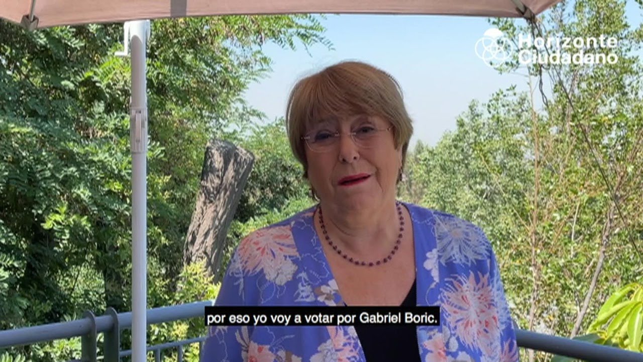 Bachelet compromete su cargo en la ONU tras expresión de apoyo a Boric
