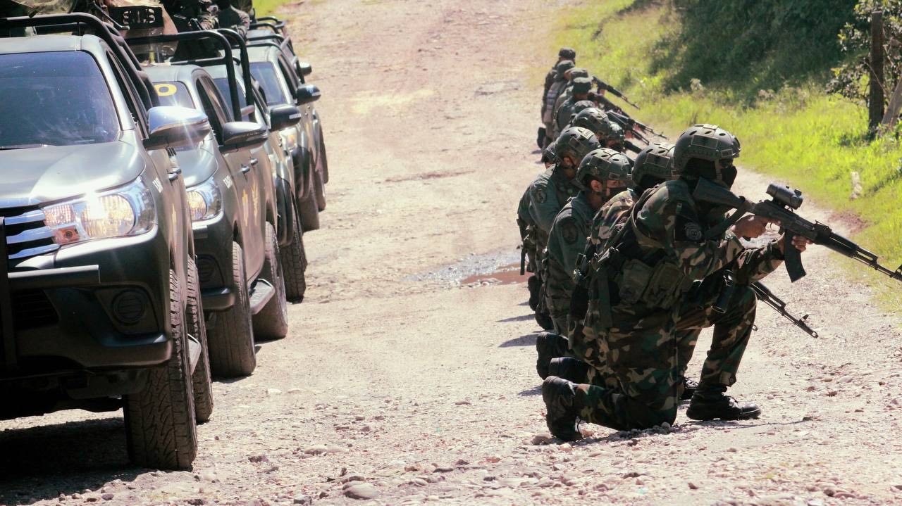 Rusos espían a los militares colombianos desde Apure en Venezuela