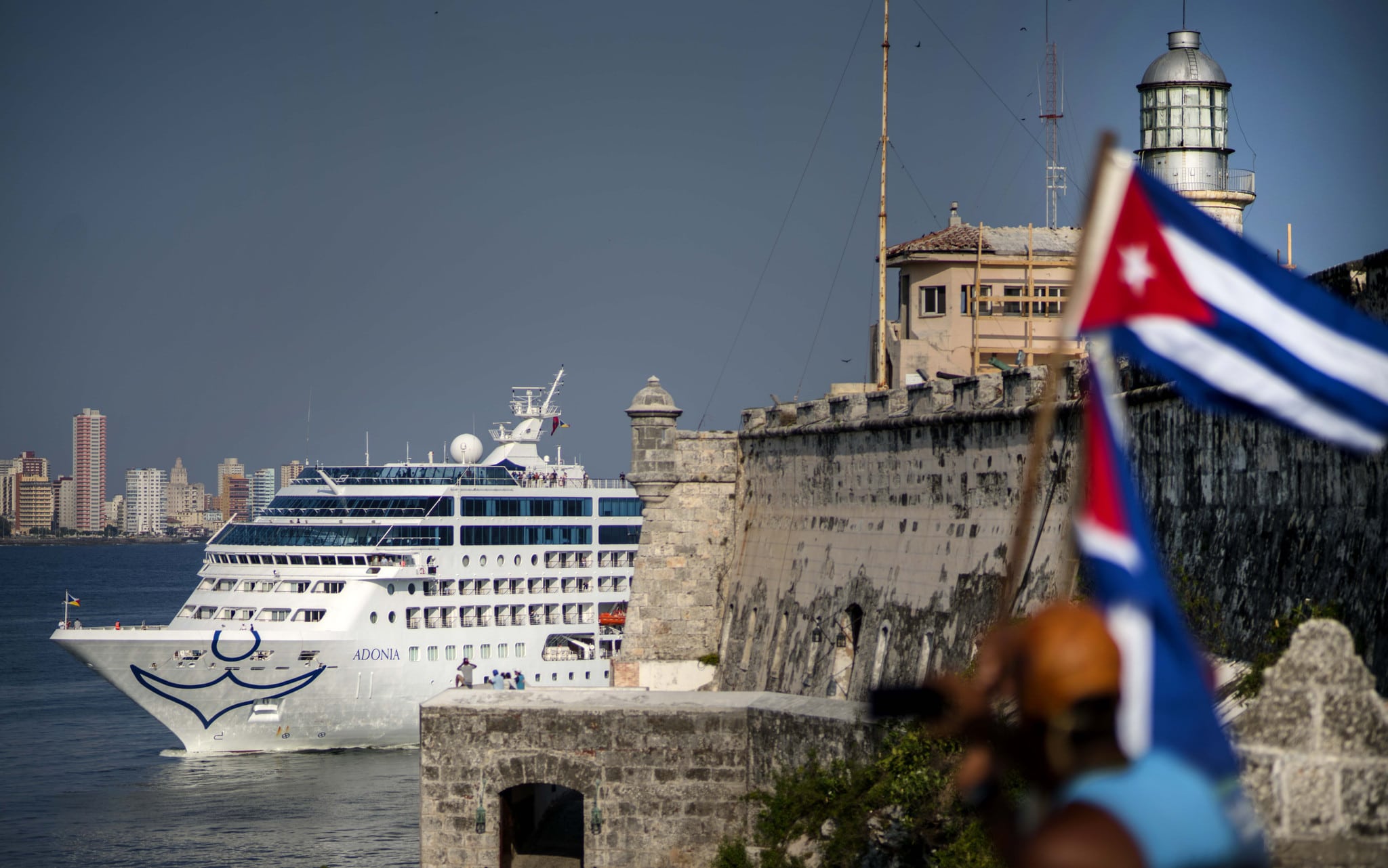 Un informe europeo expone la esclavitud de los marineros cubanos