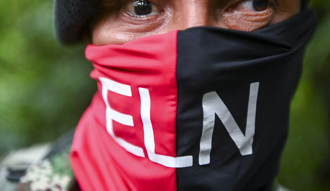 El ELN mantiene agenda terrorista en Colombia mientras negocia la paz con Petro en México