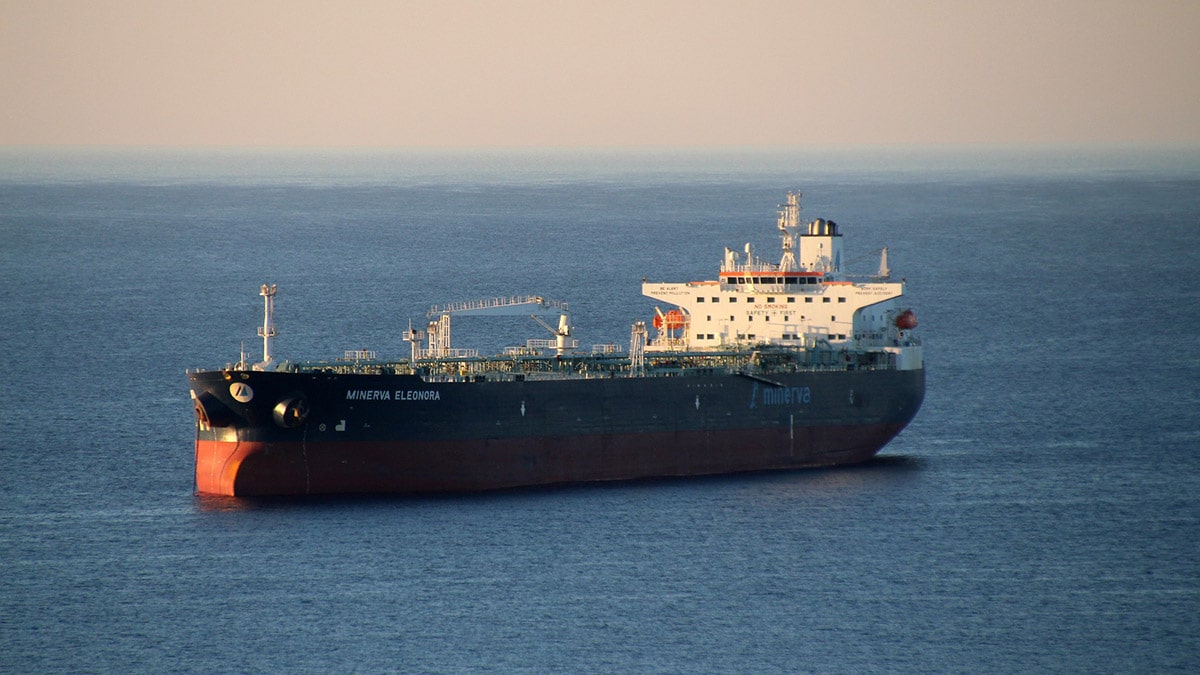PDVSA comienza a buscar buques petroleros anticipando alivio de sanciones de EEUU