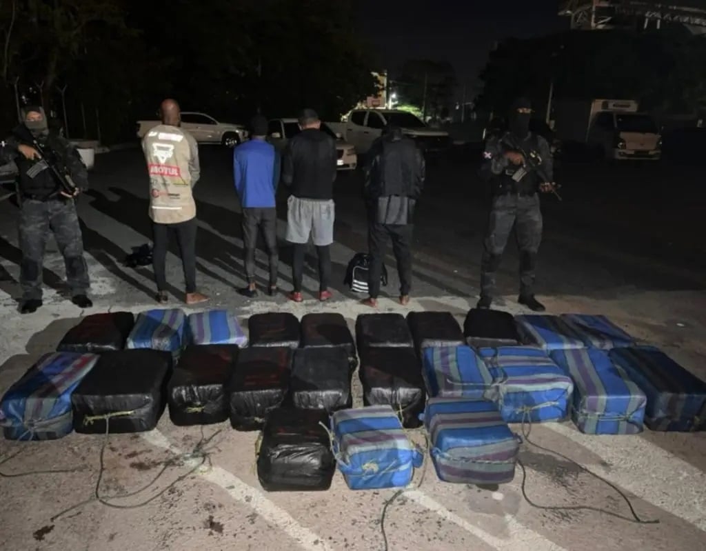 Detienen a cuatro narcos venezolanos en República Dominicana con 1,4 toneladas de cocaína