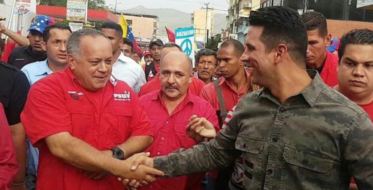 Se entregó el ex alcalde chavista acusado por sobornos en EEUU y promete «decir muchas cosas»