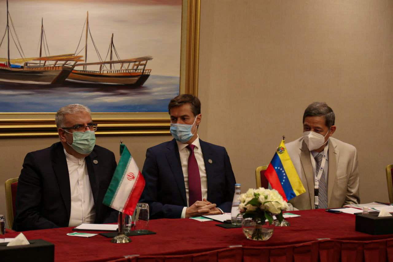 Tras rumores sobre el fin de la cooperación petrolera con Venezuela, ministro iraní viaja a Caracas