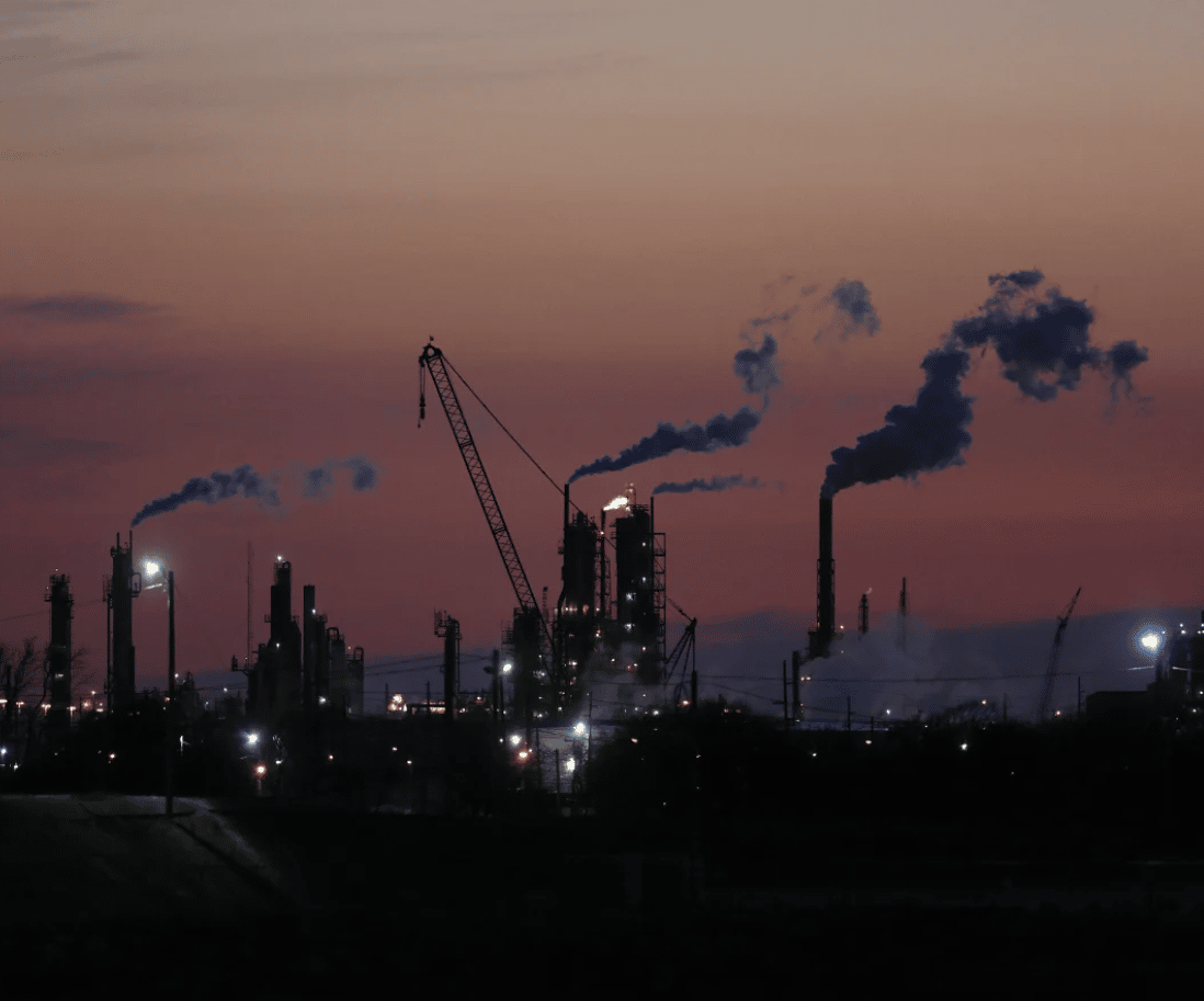 Aparición de consorcio brasilero puede torpedear negociación de Luis Giusti por refinería de Curazao