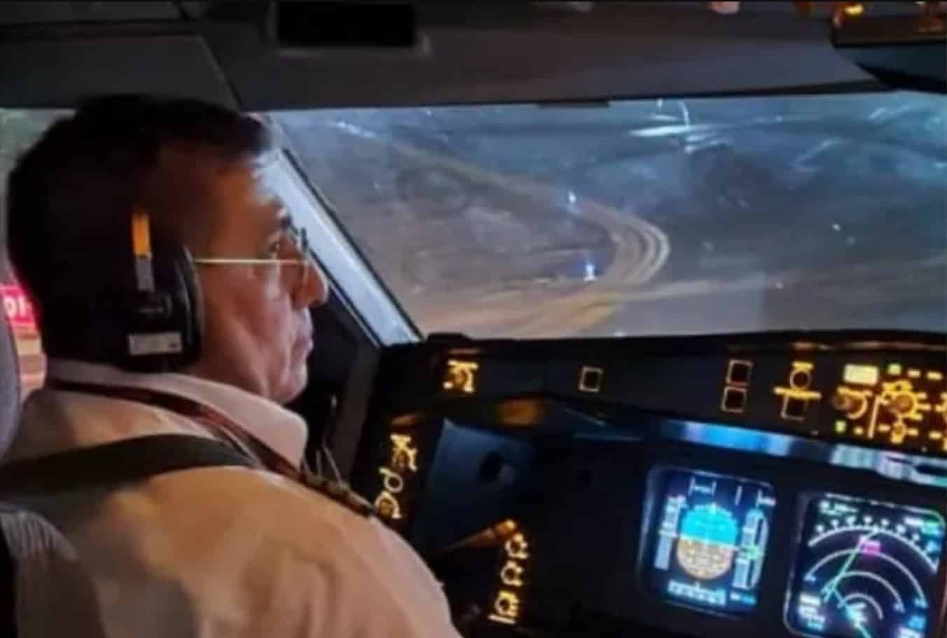 Piloto de Conviasa que aterrizó en Chile participó en una operación que intentó sacar a Hugo Chávez de prisión en 1992