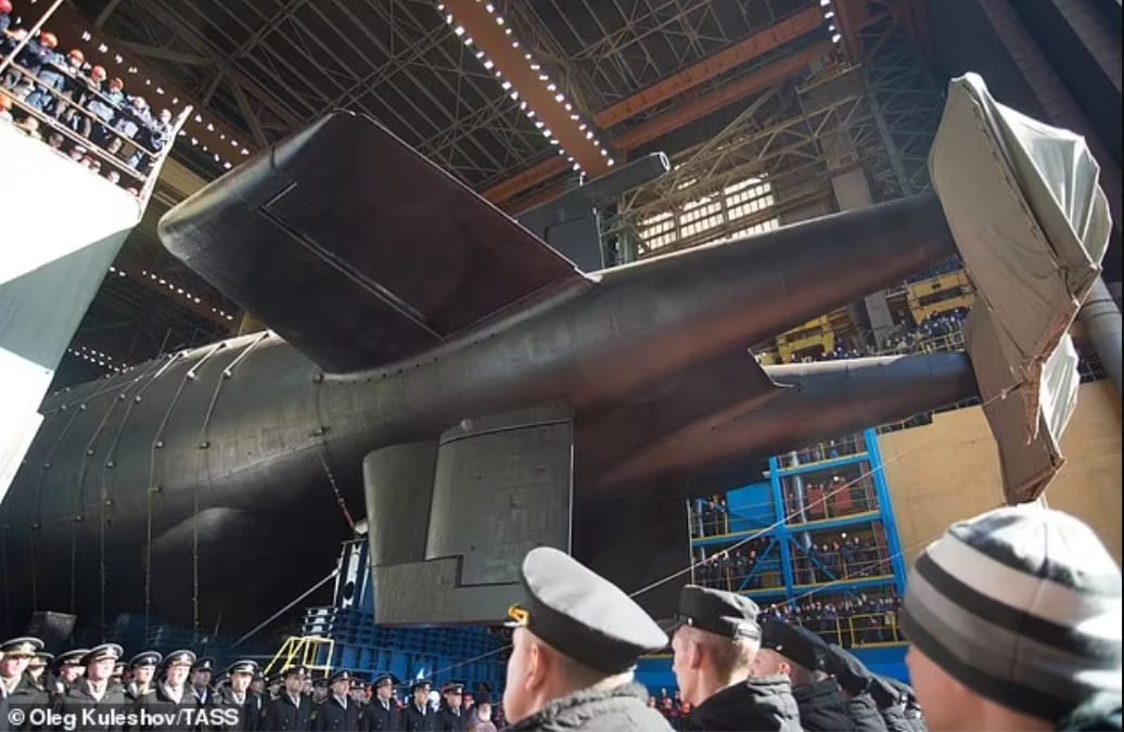 La armada rusa se equipa con un mega submarino con torpedos nucleares diseñado para «el juicio final»