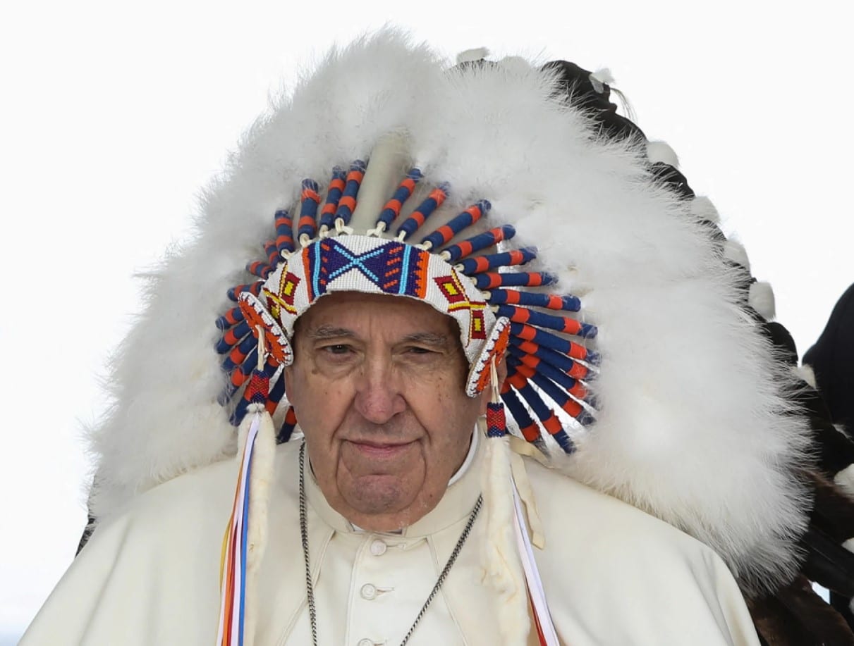 La «deplorable» historia detrás de la disculpa del Papa Francisco a las comunidades indígenas de Canadá