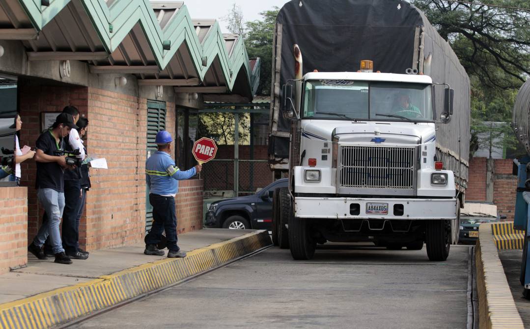 Altos impuestos maduristas paralizan las operaciones comerciales en frontera colombo venezolana