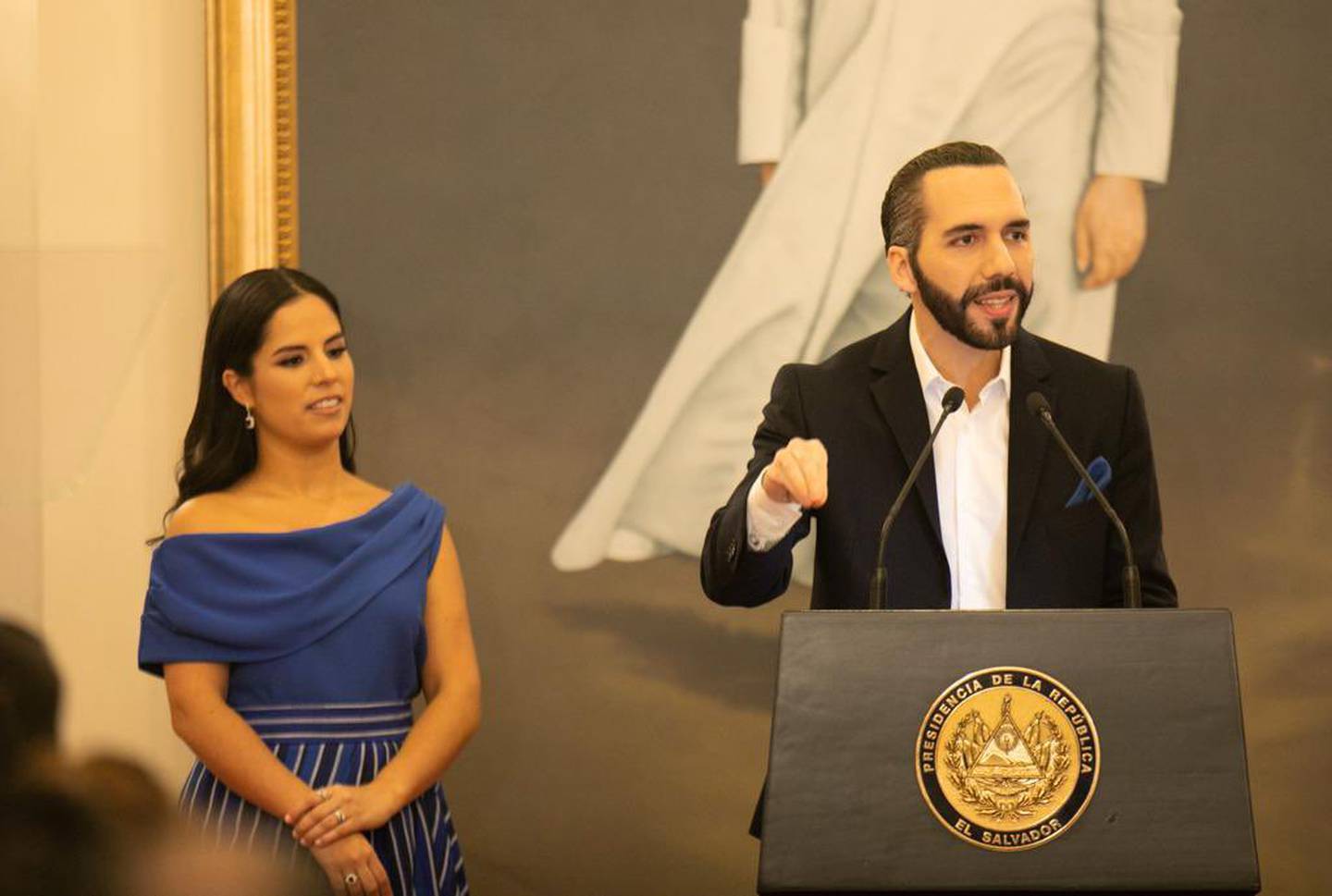 Aunque estaba prohibido, Bukele anunció que se lanzará a la reelección en El Salvador