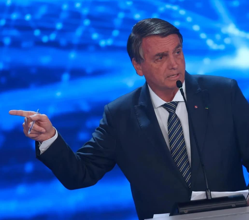 Bolsonaro recupera terreno y podría ser reelegido según sondeo