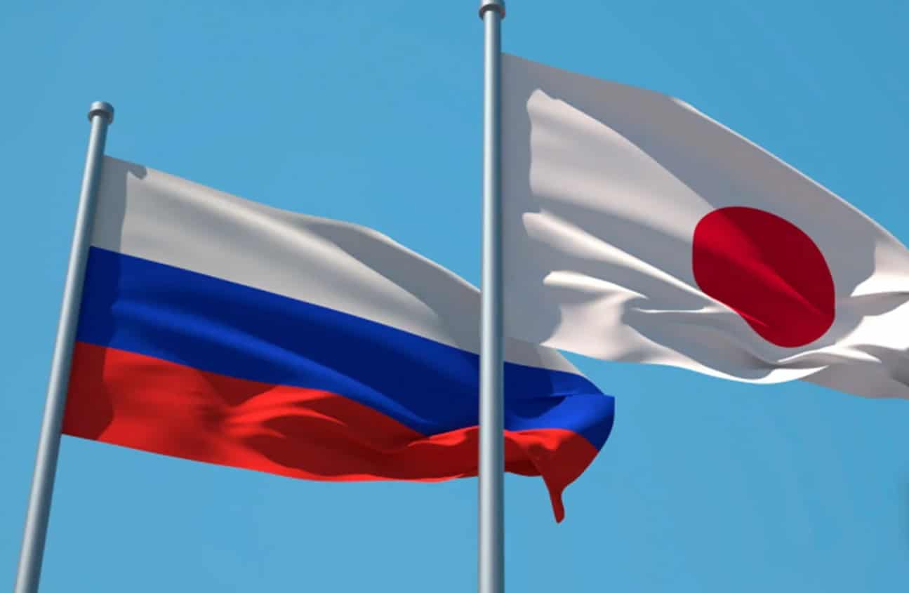 Por qué en Rusia vendaron los ojos y ataron al cónsul de Japón durante un interrogatorio