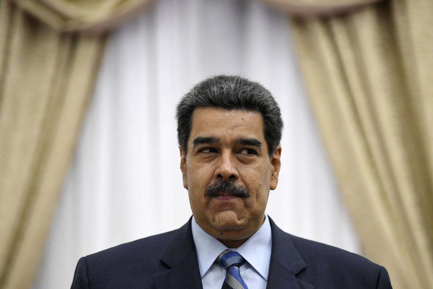 Maduro no quiere correr riesgos de captura o de protestas en su contra y decide no ir a Buenos Aires