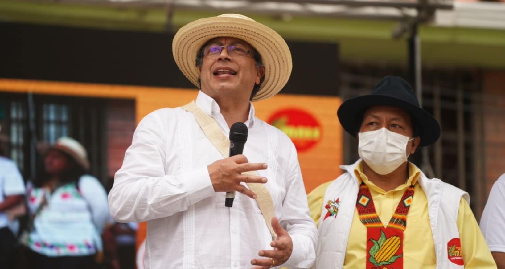 Petro ordena ley para atender a los damnificados que puede ser el inicio de las expropiaciones en Colombia