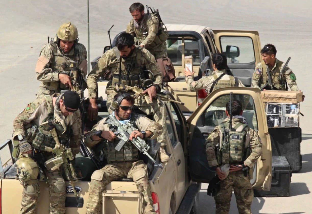 Rusia estaría reclutando comandos afganos entrenados por EEUU