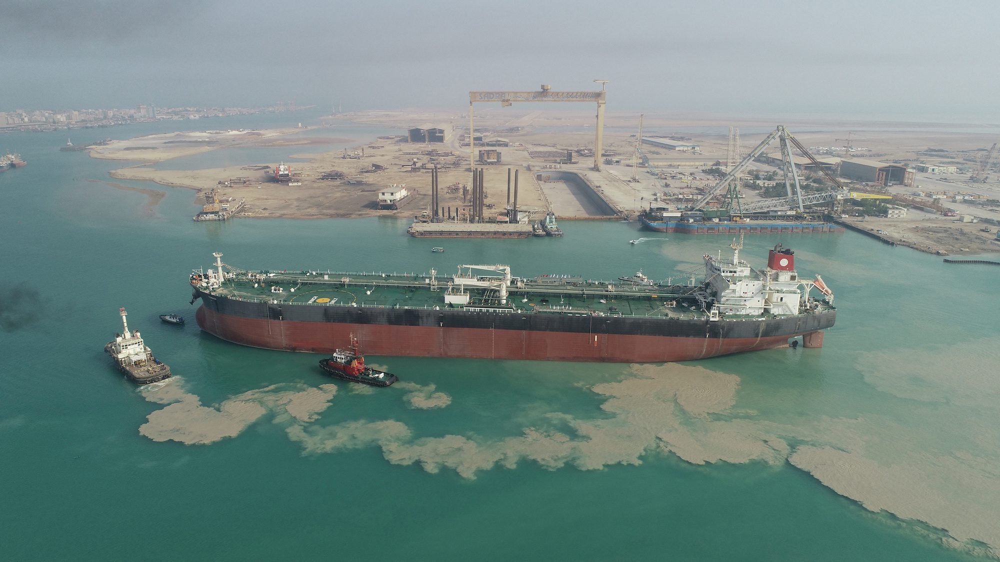 Irán profundizará su presencia en la industria petrolera venezolana con la construcción de dos tanqueros para PDVSA