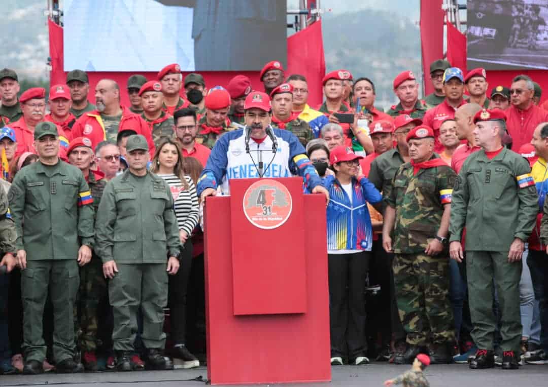 La nueva amenaza que los exministros disidentes del chavismo recibieron de Nicolás Maduro