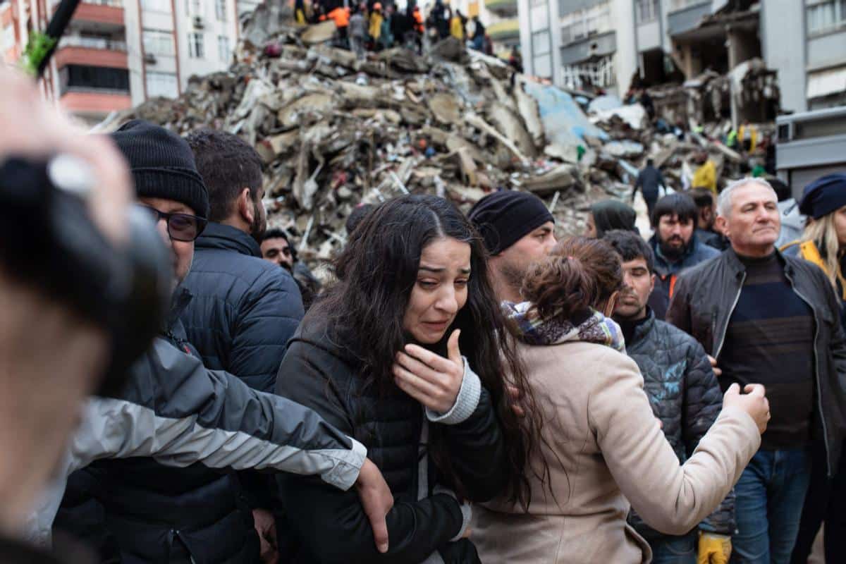 Se espera un total de 20 mil víctimas mortales por terremoto en Turquía y Siria
