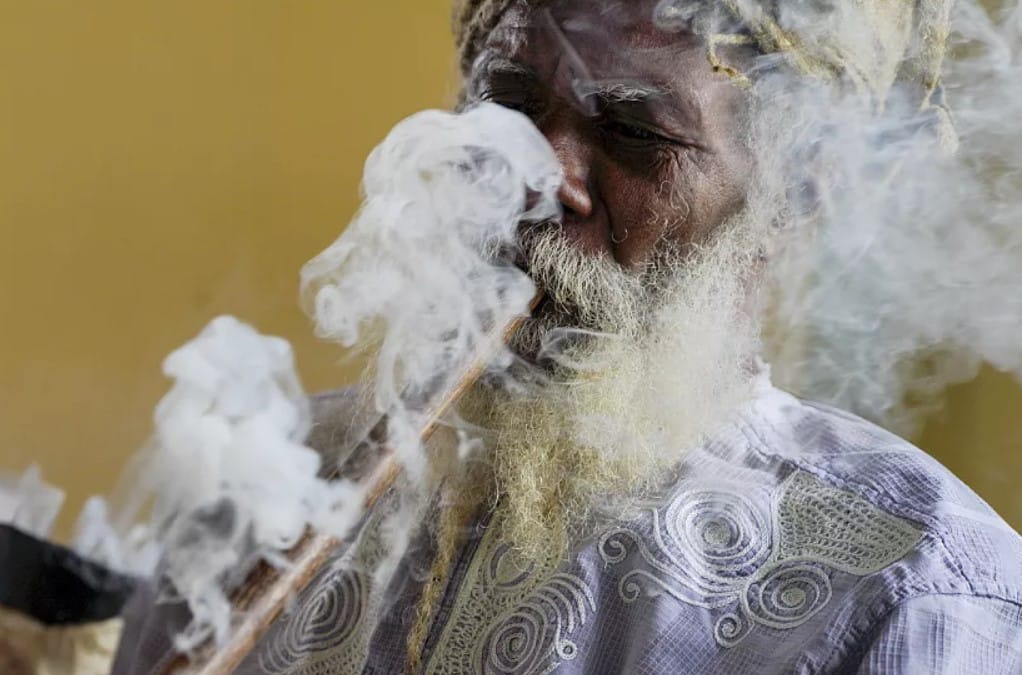 Antigua y Barbuda legaliza la marihuana sólo para uso religioso
