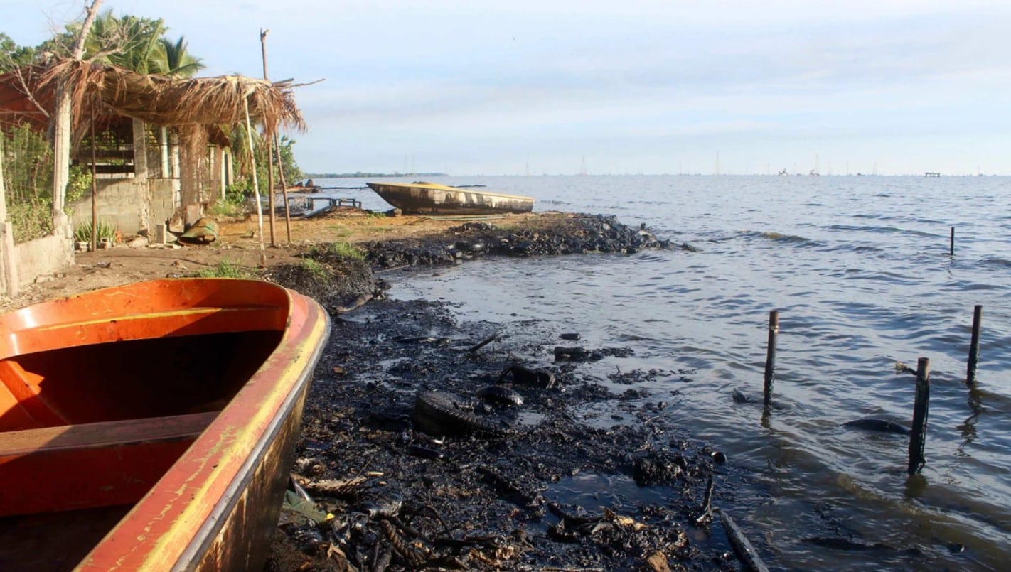 ANÁLISIS: El colapso ambiental en Venezuela por prácticas de la industria petrolera chavista es cuestión de tiempo