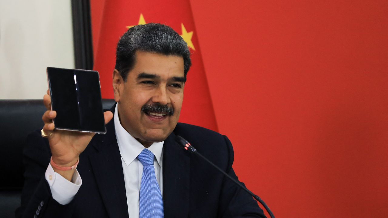 El mensaje detrás del regalo que le dio Xi Jinping a Nicolás Maduro
