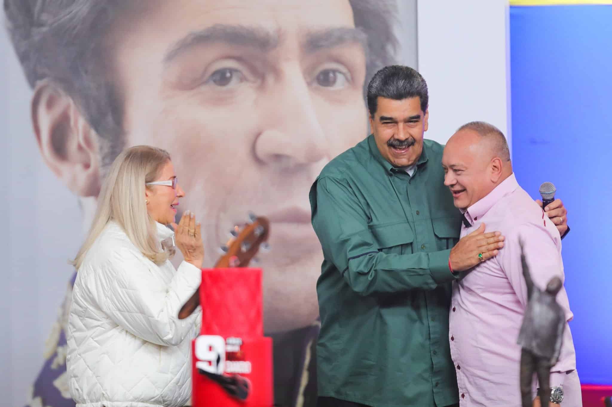 INFORME: Maduro pone en riesgo la flexibilización de sanciones petroleras de Biden con nueva persecución a organizadores de primaria opositora