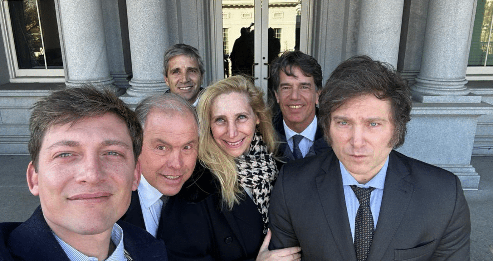 Gobierno de Milei gana crédito mostrando primer éxito económico en menos de 100 días de su gestión en Argentina
